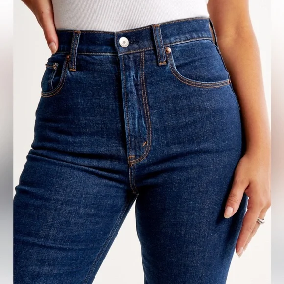 Abercrombie & Fitch Curve Love Ultra High Rise Ankle Straight Jean - Size 26/2 - Picture 9 of 12